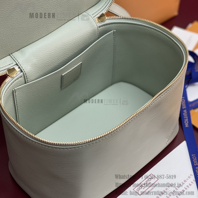 Louis Vuitton Nice Nano Cosmetic Bag in Epi Leather with Double Zip and Washable Fabric Lining