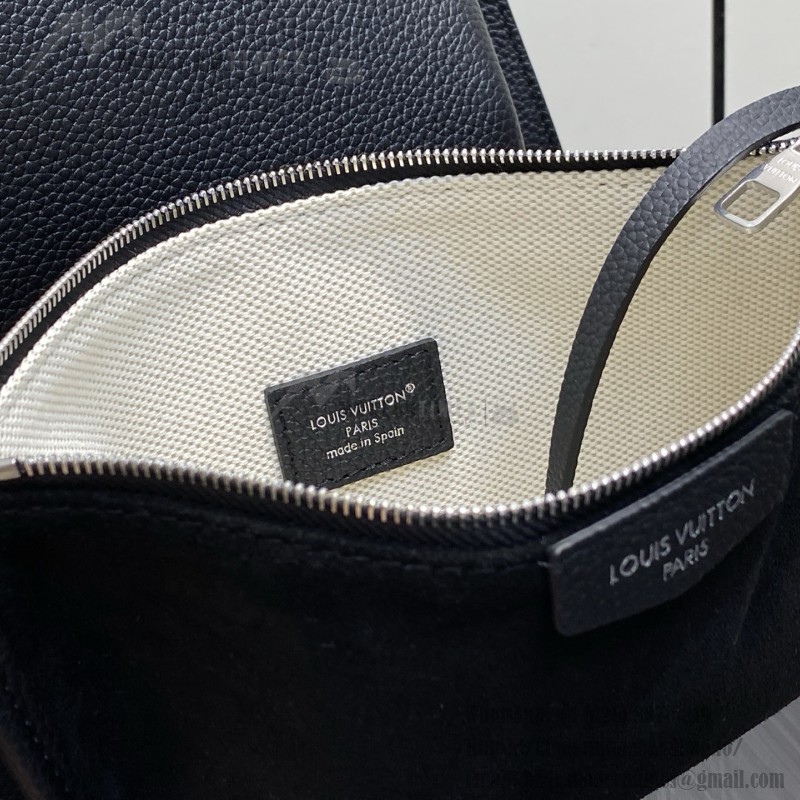 Louis Vuitton Verso Hobo Bag Black LV Touch Leather