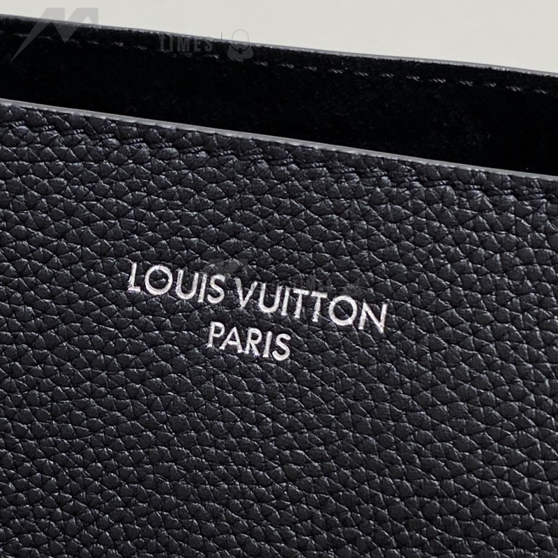 Louis Vuitton Verso Hobo Bag Black LV Touch Leather