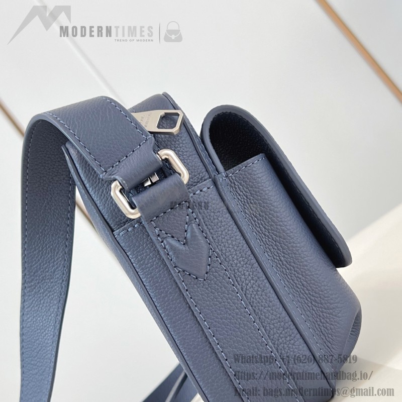 Louis Vuitton M15260 Boarding Messenger Bag Front View