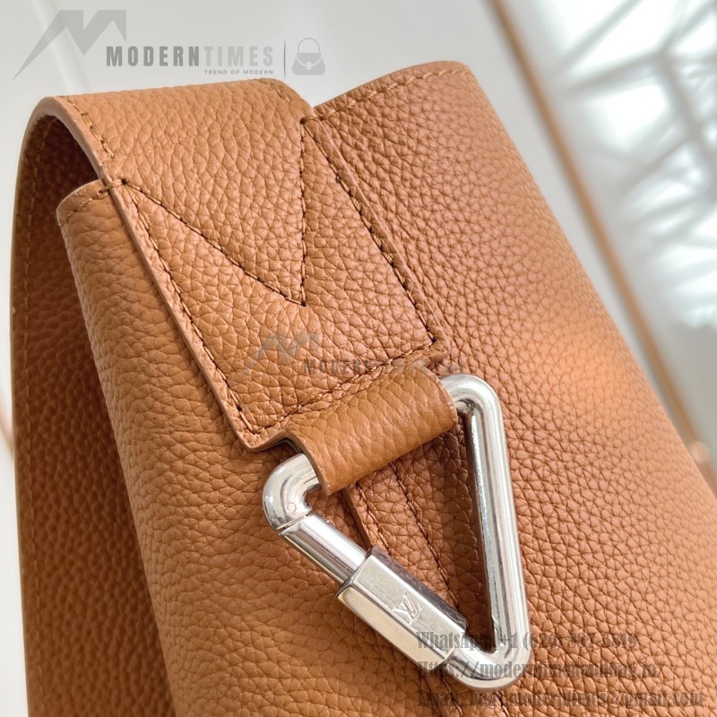 Louis Vuitton Verso Hobo Handbag LV Touch Leather