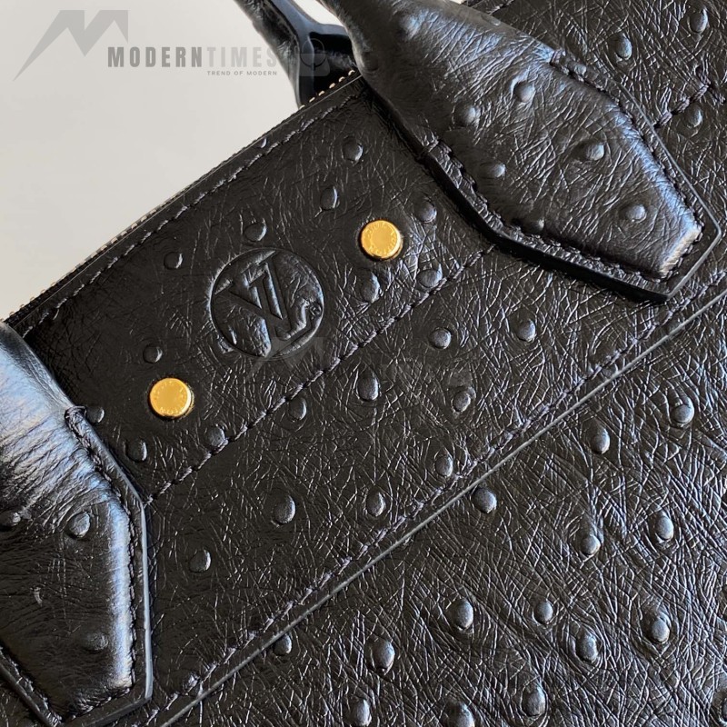 Louis Vuitton Special Edition Dynamic Chip Bag M85454 & M84079