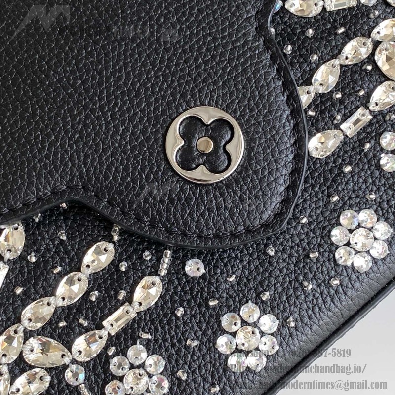 Louis Vuitton dynamic chip handbag black white M80082 M80083