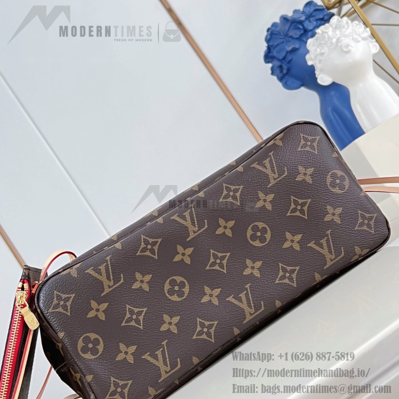 Louis Vuitton M41001 Neverfull Small Tote in Monogram Canvas with Steel Hardware