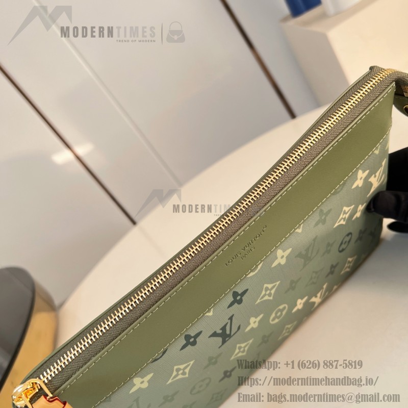 Louis Vuitton M26970 Pochette Voyage Souple Monogram Eclipse clutch bag