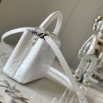 White Dynamic Chip Premium Leather Handbag M92173 Replica