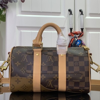 Louis Vuitton - Keepall Bandoulière 25 M15428 Nigo Monogram & Damier Patchwork Canvas Bag 