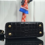 Louis Vuitton Capucines M94227 Crocodile-Embossed Leather Handbag in Khaki – Mini and MM