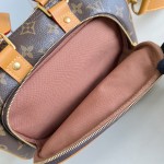 Louis Vuitton Keepall 25 Cargo M14981 Monogram Canvas Handbag