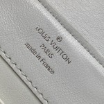 White Dynamic Chip Premium Leather Handbag M92173 Replica