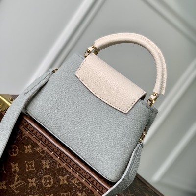 Louis Vuitton - Capucines MM Handbag M21296 Mini