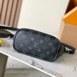 Louis Vuitton Neverfull Inside Out BB M15210 premium replica handbag