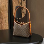 Louis Vuitton M46203 Handbag with Diamond Quilted Design and Dynamic Electronic Chip