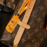 Louis Vuitton M46203 Handbag with Diamond Quilted Design and Dynamic Electronic Chip