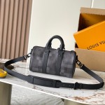 Louis Vuitton Keepall Bandoulière 25 M14919 black cowhide leather bag with metal hardware