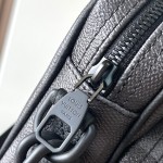Louis Vuitton NIL Messenger Bag M14988 premium cowhide leather crossbody bag with metal hardware