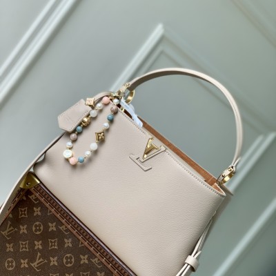 Louis Vuitton - Capucines Souple MM M12929 Gray Grained Calfskin with Jewel Detail