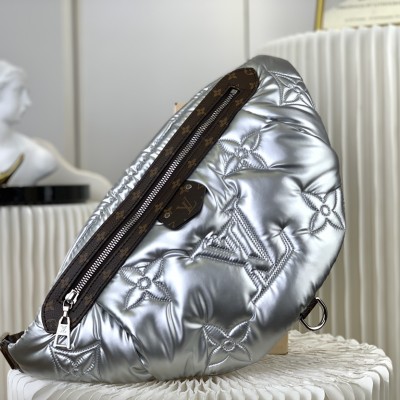 Louis Vuitton - Pillow Maxi Waist Bag sliver