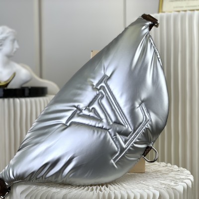 Louis Vuitton - Pillow Maxi Waist Bag sliver