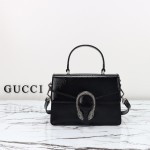 Gucci 799599 Patent Leather Shoulder Bag in Black and Off-White