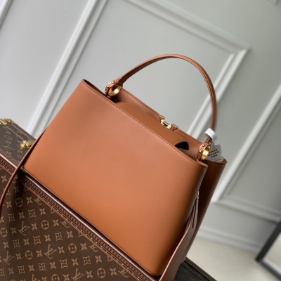 Louis Vuitton - Capucines Souple Large Handbag M24607 (Brown / Burgundy / Black)