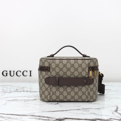 Gucci - 811489 Light Brown Leather Handbag 