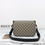 Gucci 815178 Brown & Black Leather Top Handle Bag