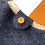 Louis Vuitton Shoulder Bag M53188 Taurillon Calf Leather