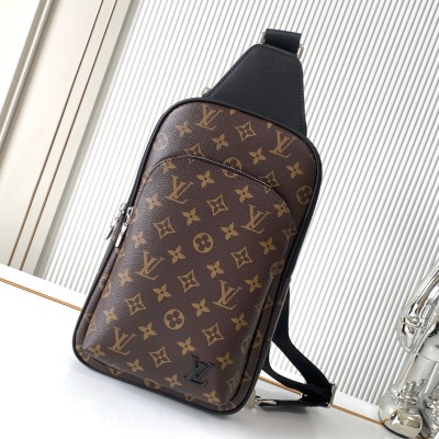 Louis Vuitton - Avenue Shoulder Bag in Damier Graphite Canvas