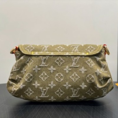 Louis Vuitton - Vintage Denim Underarm Bag M95217 Grass Green