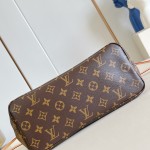 Louis Vuitton Neverfull Small Tote Bag M46979 in Monogram Canvas with Leather Trim