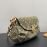 Louis Vuitton Vintage Denim Underarm Bag M95217 – Grass Green