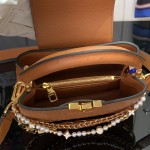 Louis Vuitton Capucines M11908 Mini & BB Handbag in Ostrich-Embossed Leather with Pearl Chain