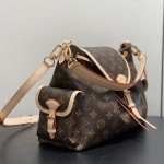 Louis Vuitton Odyssee Medium Chain Bag M26040 Monogram Canvas