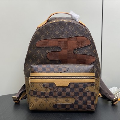 Louis Vuitton - Discovery Small Backpack M26130 – Monogram Mixed Canvas Patchwork Design