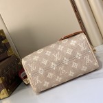 Louis Vuitton Speedy Bandoulière 20 Meowgram canvas handbag with cat charm