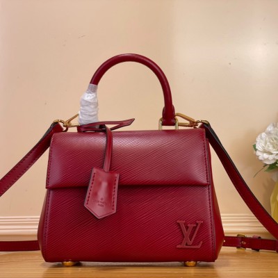 Louis Vuitton - Sac Cluny Mini M15229 - Burgundy / Water Ripple