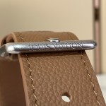 Louis Vuitton Boarding Messenger Bag M25981 in waxed cowhide leather with adjustable leather shoulder strap