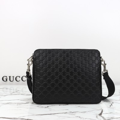 Gucci - 850214 Black GG Embossed Leather Handbag 