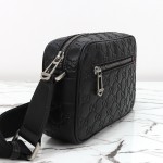 Gucci 850238 Black GG Embossed Leather Shoulder Bag Original Leather