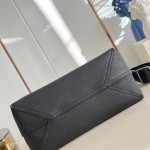Louis Vuitton Verso Hobo Handbag LV Touch Leather