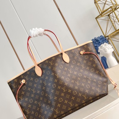 Louis Vuitton - Neverfull GM in Damier Ebene Canvas