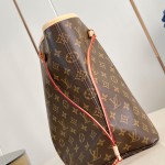 Louis Vuitton Neverfull GM in Damier Ebene with cowhide leather trims and adjustable side straps