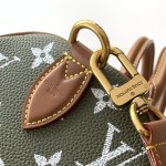 Louis Vuitton Speedy P9 Bandoulière 40 Monogram Leather Replica Handbag