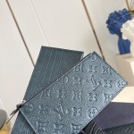 Louis Vuitton Pochette Félicie Chain Bag with snap button closure and detachable pockets