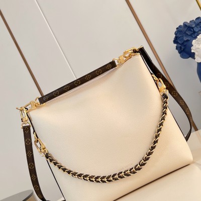 Louis Vuitton - Multipass Handbag
