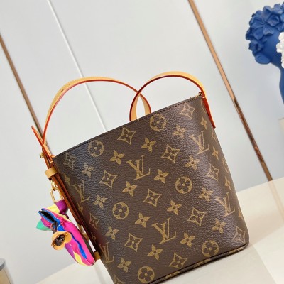 Louis Vuitton - All In BB Monogram Handbag M26642