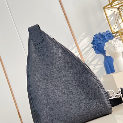 Louis Vuitton - Delta Shoulder Bag M27060