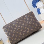 Louis Vuitton M46980 Speedy Bandoulière 30 in Monogram canvas with steel hardware