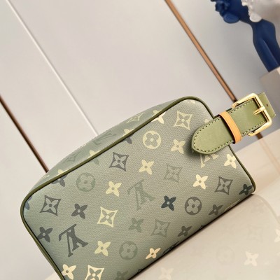 Louis Vuitton - Locker Dopp Kit Monogram Canvas Travel Toiletry Bag M83112 Army Green